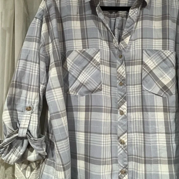 🍁J. Jill XL Blue flannel print top🍁 - Picture 4 of 6